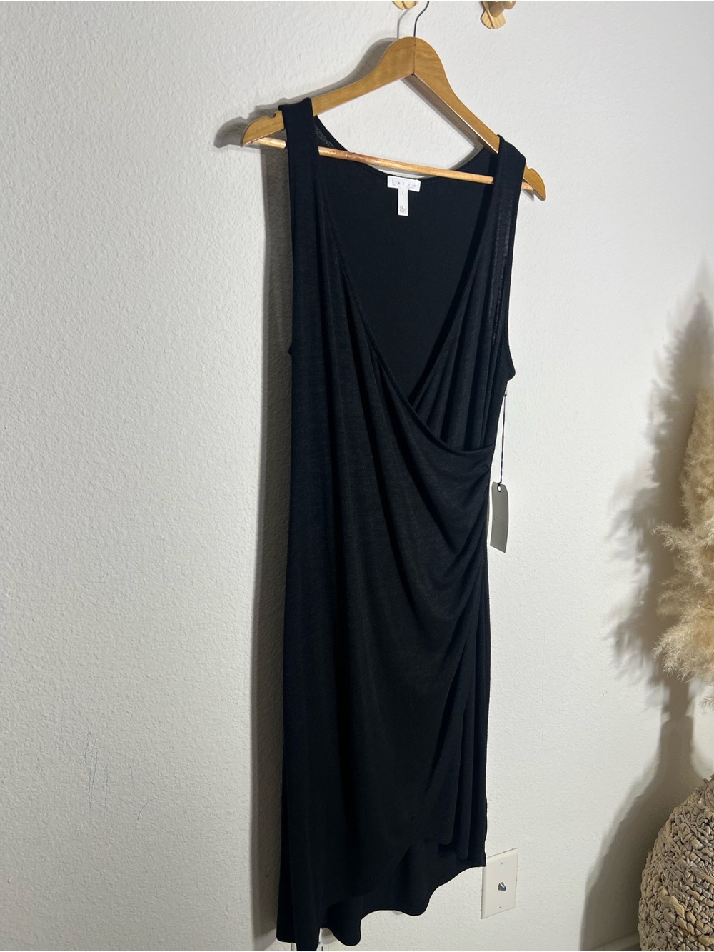 LEITH • black dress - Picture 2 of 7